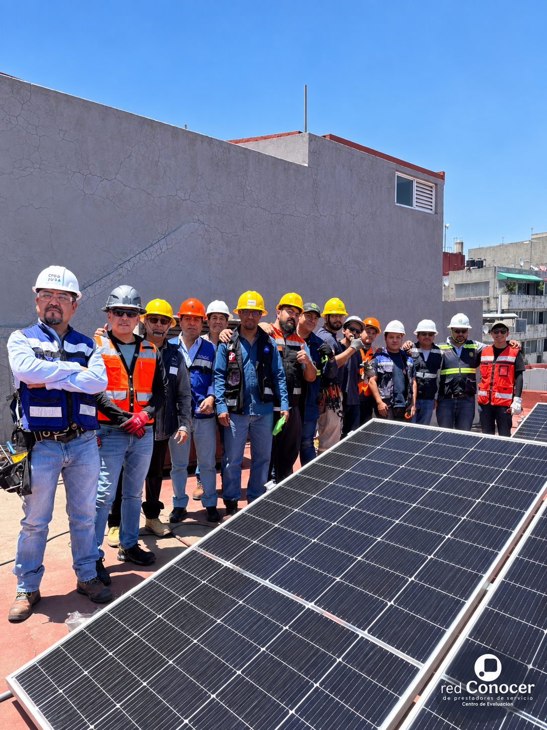 EC0586.01 Instalación de Sistemas Fotovoltaicos en Residencial, Comercio e Industria VERTICAL